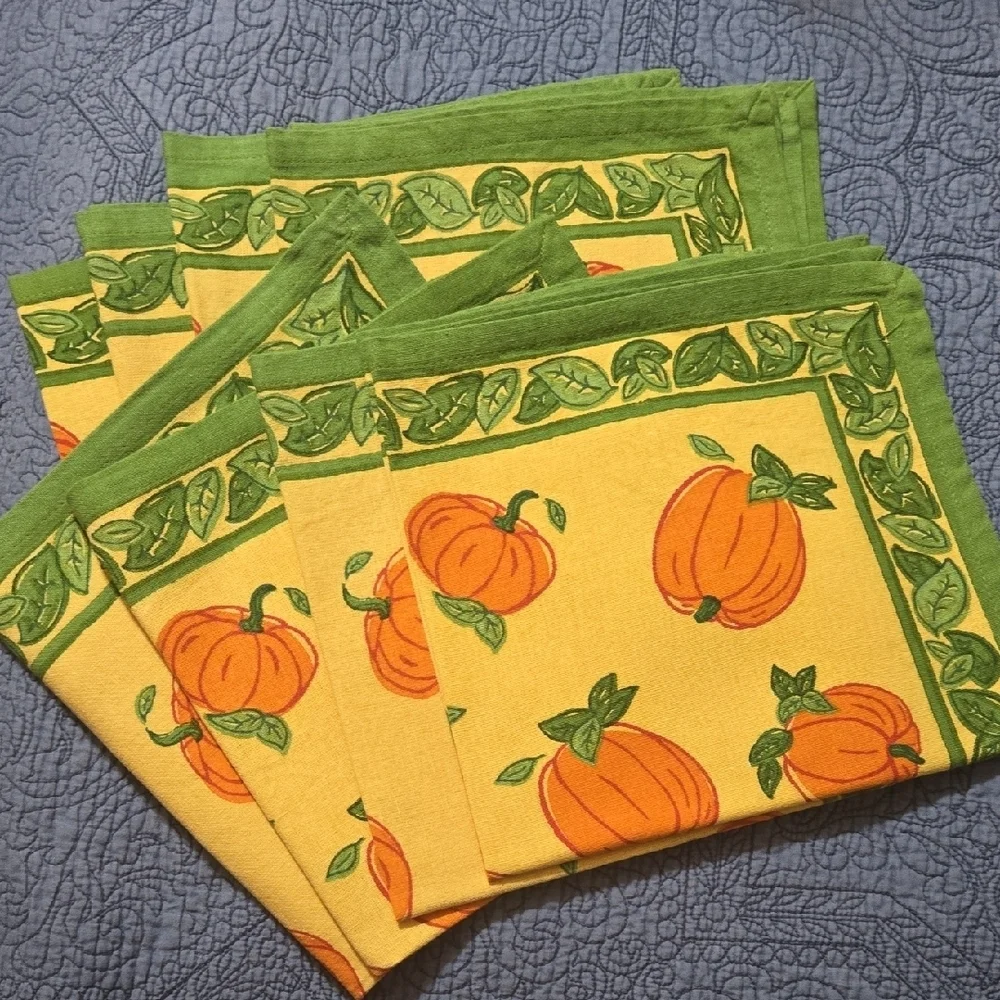 Tag Fall Pumpkin Themed Cloth Napkins or Placemats Set of 8 20 x 20 Inches